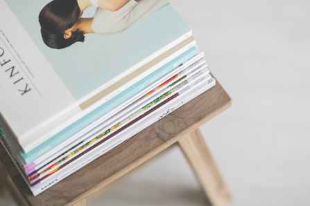 magazines-stack-reading-magazine